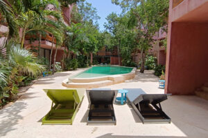 EXQUISITE 3 BEDS PH IN THE HEART OF ENCHANTING TULUM