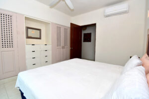 SUPER PLEASANT AND GREAT LOCATION PH