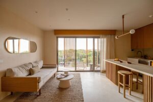 MINIMALIST PENTHOUSE WITH ROOFTOP PLUNGE POOL