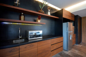 TWO BEDROOMS LOCK-OFF LARGE BALCONY