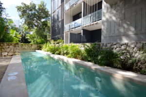 TWO BEDROOMS LOCK-OFF LARGE BALCONY