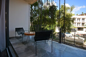 TWO BEDROOMS LOCK-OFF LARGE BALCONY