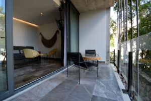 TWO BEDROOMS LOCK-OFF LARGE BALCONY