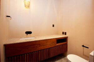 EXCLUSIVE TOWNHOUSE WITH ROOFTOP TERRACE AND DOUBLE POOL