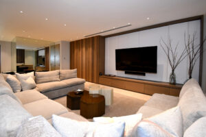 UNMATCHED OCEANFRONT PANORAMIC VIEWS LUXURY APARTMENT