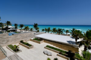 UNMATCHED OCEANFRONT PANORAMIC VIEWS LUXURY APARTMENT