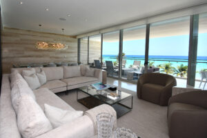 UNMATCHED OCEANFRONT PANORAMIC VIEWS LUXURY APARTMENT
