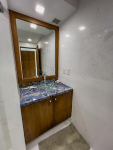 BEACHFRONT APARTMENT WITH THE BEST VIEWS TOWARDS THE SEA AND THE LAGOON, RECENTL
