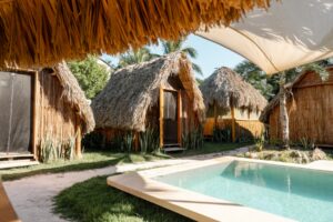 EXCLUSIVE VILLAS IN EL CUYO, A FEW STEPS FROM THE SEA, SURROUNDED BY NATURE.