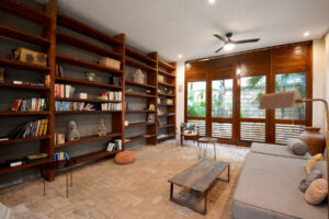 SPECTACULAR APARTMENT WITH PRIVATE TERRACE, LOCK OFF AND THE BEST VIEWS