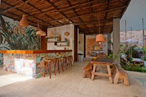 SPECTACULAR APARTMENT WITH PRIVATE TERRACE, LOCK OFF AND THE BEST VIEWS