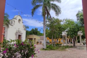 Rosewood Branded Beachfront Estate in Mayakoba | 131 Ft (40 m) of Frontage