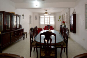 CARIBBEAN HOUSE, THE RETREAT OF 23 ROOMS IN THE HEART OF THE ISLAND