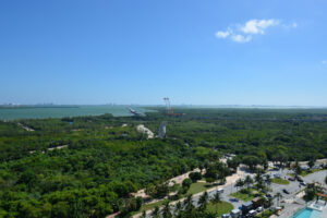 MALECON OASIS: LUXURY LIVING WITH CARIBBEAN VIEWS