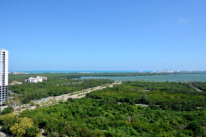 MALECON OASIS: LUXURY LIVING WITH CARIBBEAN VIEWS