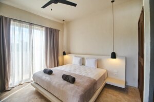 Turnkey Investment: 13-Unit Complex at Market Price