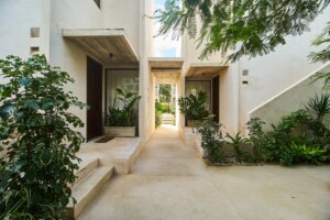 Turnkey Investment: 13-Unit Complex at Market Price