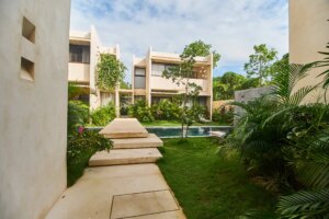 Turnkey Investment: 13-Unit Complex at Market Price