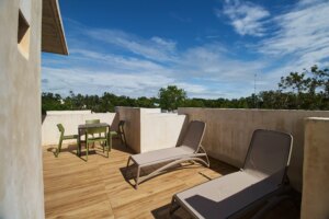 Turnkey Investment: 13-Unit Complex at Market Price