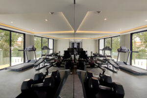 LAGUNAS CENTRAL PARK SWIM UP STUDIO