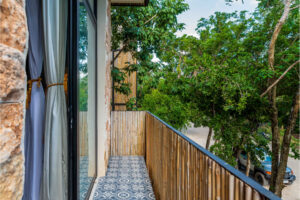 INCREDIBLE APARTMENT 203 WITH PRIVATE BALCONY WITH OPTION FOR A DOUBLE APARTMENT