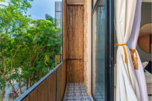 INCREDIBLE APARTMENT 203 WITH PRIVATE BALCONY WITH OPTION FOR A DOUBLE APARTMENT