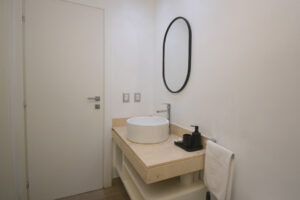 ONE BEDROOM IN THE CARIBBEAN A FEW STEPS FROM THE SEA