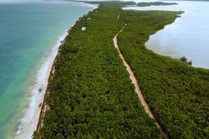 EXCLUSIVE BEACHFRONT LOT IN SIAN KA’AN