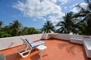 OCEANVIEW TROPICAL ESCAPE RETREAT