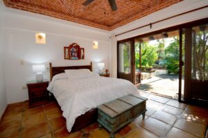 OCEANVIEW TROPICAL ESCAPE RETREAT