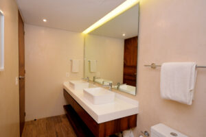 WHITE LAGOON A3 VACATION CONDO