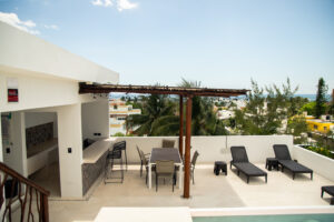 Premium studio steps from the sea
