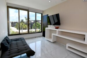 Boutique Building in Downtown Playa del Carmen