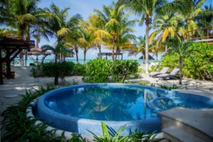 LUXURY BEACHFRONT ISLAND VILLA