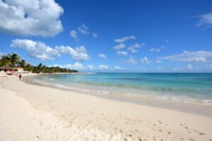 MIXED USE LOT WITHIN BEACH SIDE DEVELOPMENT