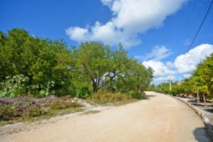 MIXED USE LOT WITHIN BEACH SIDE DEVELOPMENT
