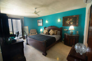 EXCLUSIVE OCEANFRONT RESIDENCE, 2 BED 2 AND BATH PANORAMIC VIEWS