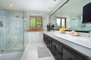 SUPER LUXURY BEACHFRONT VILLA IN THE HOTEL ZONE