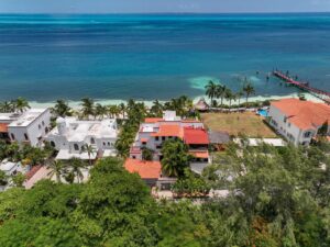 SUPER LUXURY BEACHFRONT VILLA IN THE HOTEL ZONE