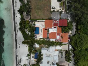 SUPER LUXURY BEACHFRONT VILLA IN THE HOTEL ZONE