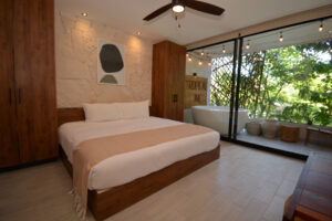 SIGNATURE AMENITIES ONE BEDROOM APARTMENT