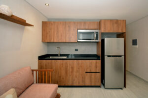 SIGNATURE AMENITIES ONE BEDROOM APARTMENT