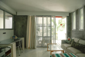 NOVE 6 APARTMENT BUILDING