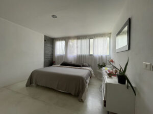 NOVE 6 APARTMENT BUILDING