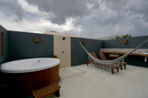 UNIQUE TWO BEDROOM PENTHOUSE WITH PRIVATE TERRACE AND WHIRLPOOL TUB