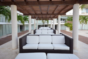 HARMONIOUS AND ELEGANT TWO-BEDROOM APARTMENT IN AN UNBEATABLE LOCATION