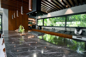 LUXURIOUS BAMBOO HIDEAWAY RESIDENCE