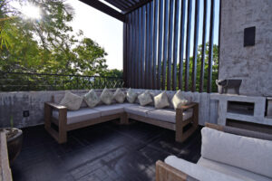 LUXURIOUS BAMBOO HIDEAWAY RESIDENCE