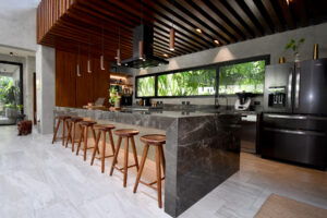 LUXURIOUS BAMBOO HIDEAWAY RESIDENCE