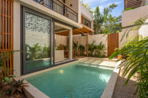 DESIGN VILLAS WITH EXCELLENT LOCATION